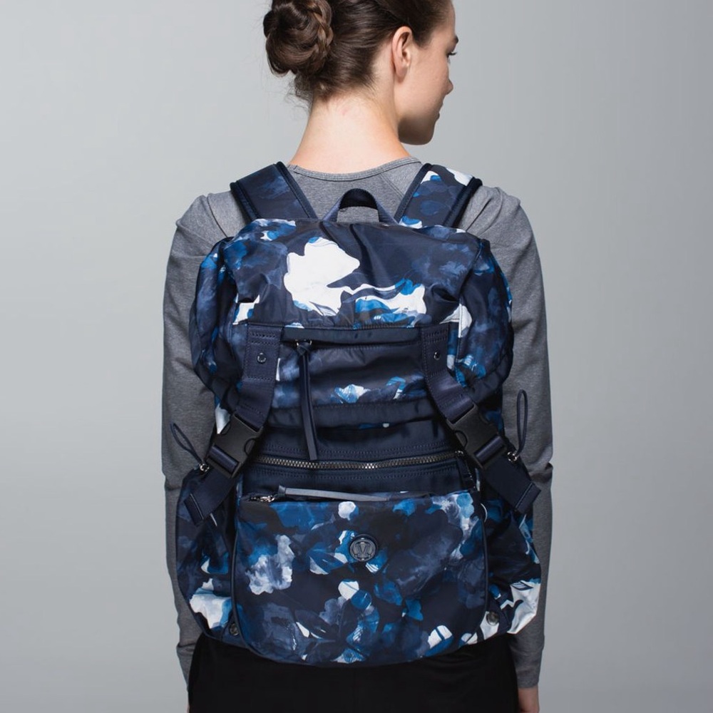 Lululemon Traveling Yogini Rucksack